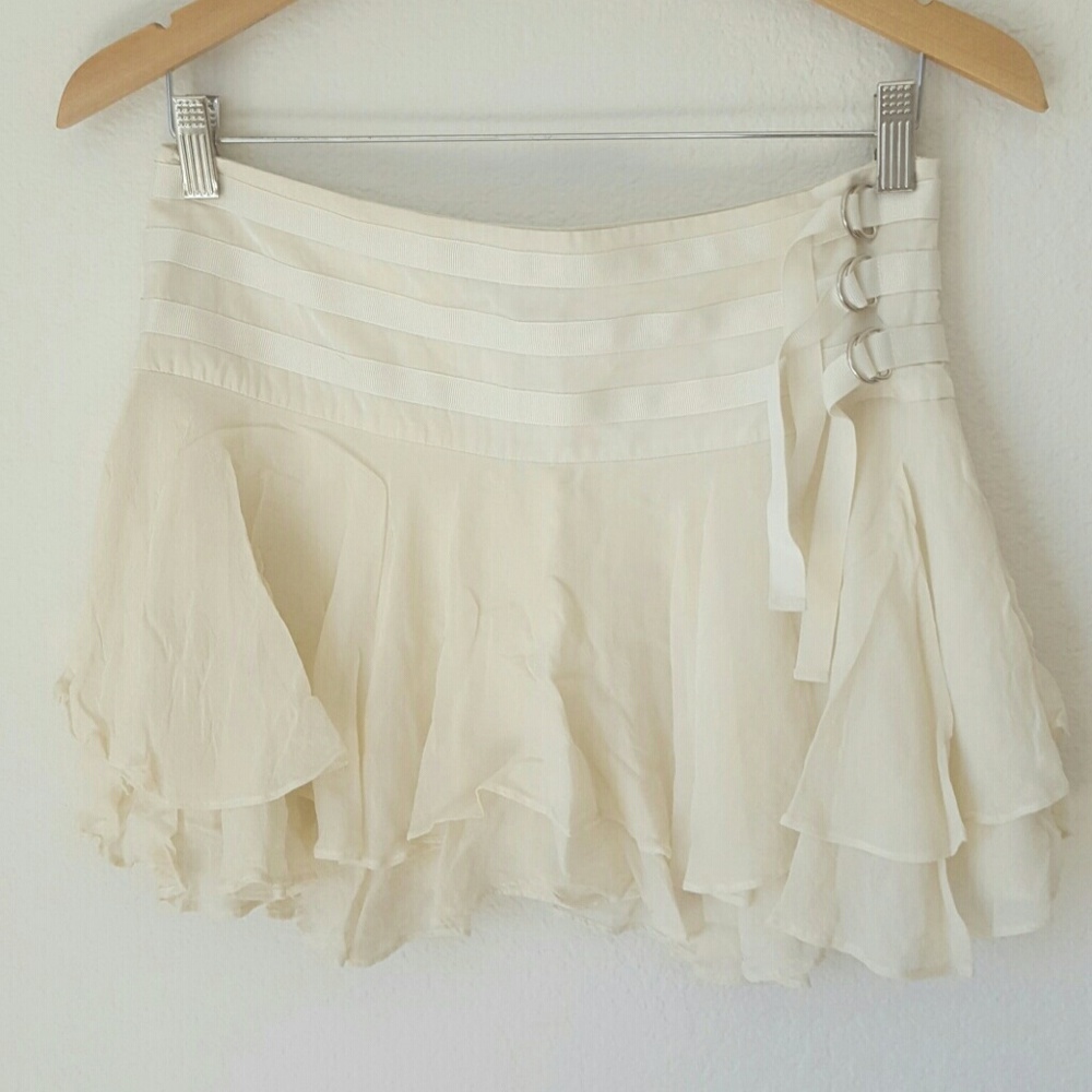 Adorable silk mini skirt